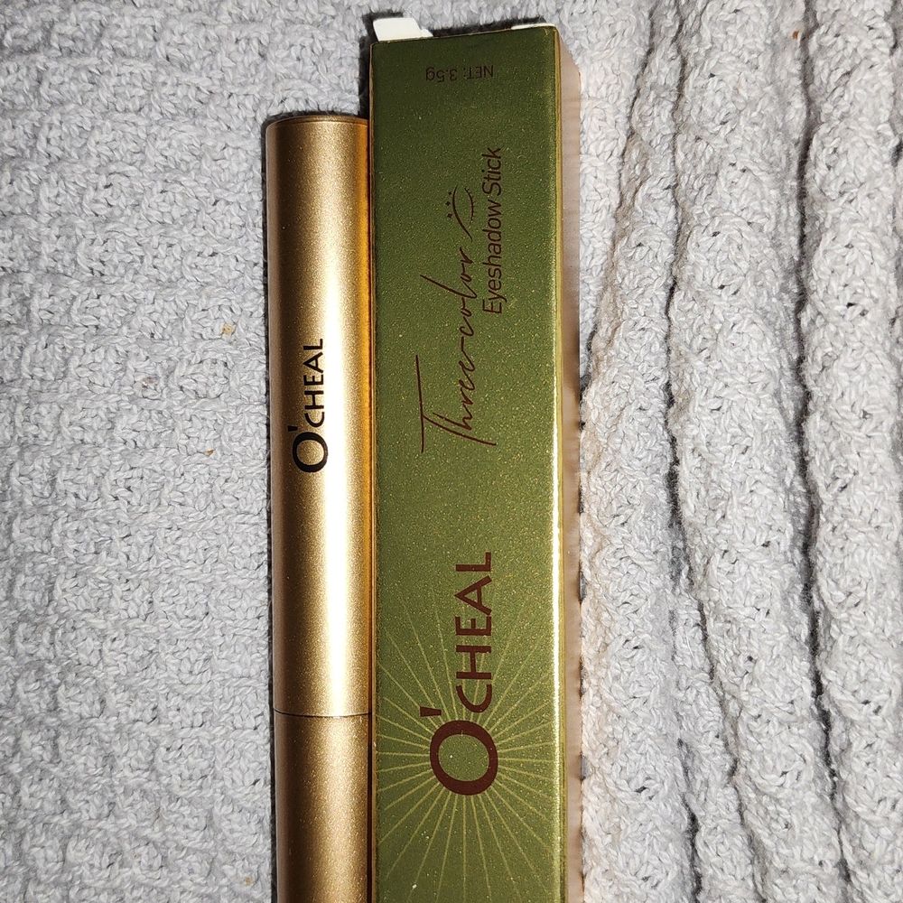 Gold Eyeshadow Stick